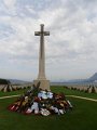 Denkmal am alliierten Soldatenfriedhof Souda Bucht